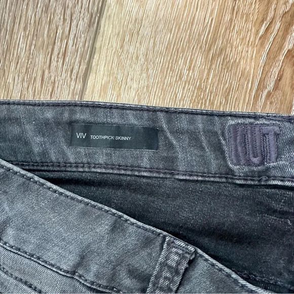 Kut from the Kloth VIV Toothpick Skinny Women’s Gray Ankle Jeans Size 16W NWOT - Picture 4 of 8